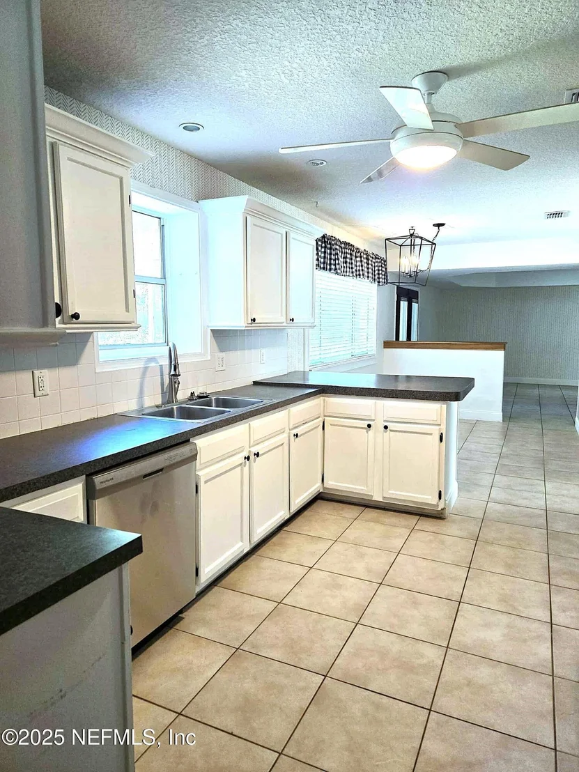 Photo of 2822 CIRCLE RIDGE Drive