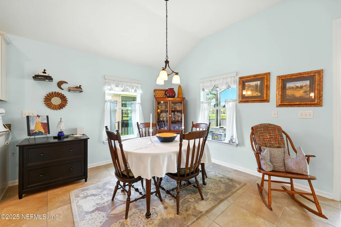Photo of 329 SHETLAND Drive