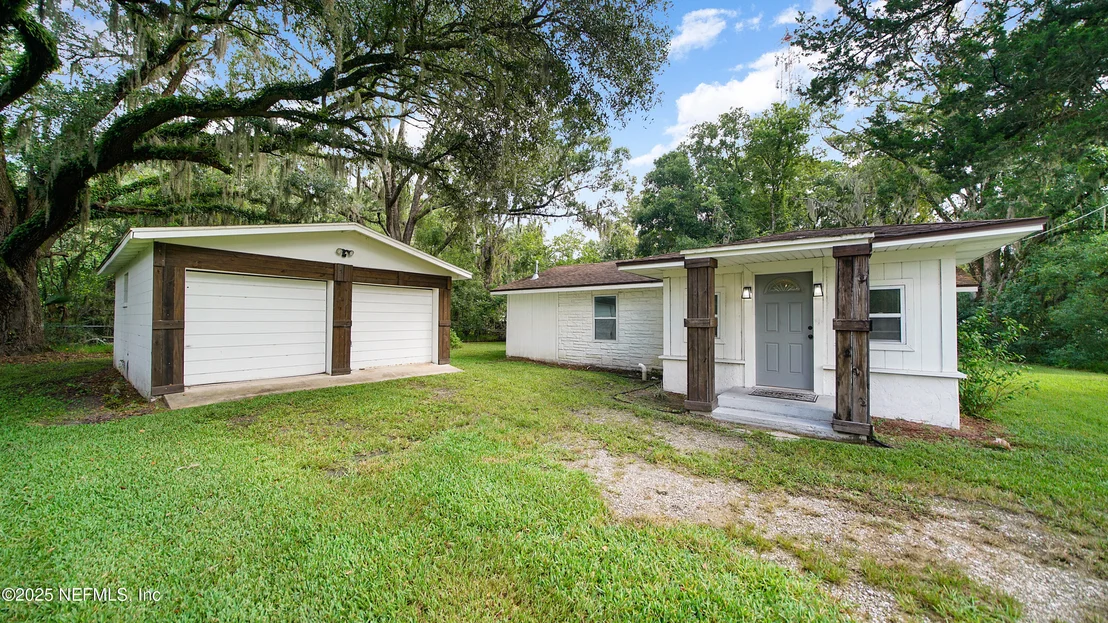 Photo of 7637 HAMMOND Boulevard