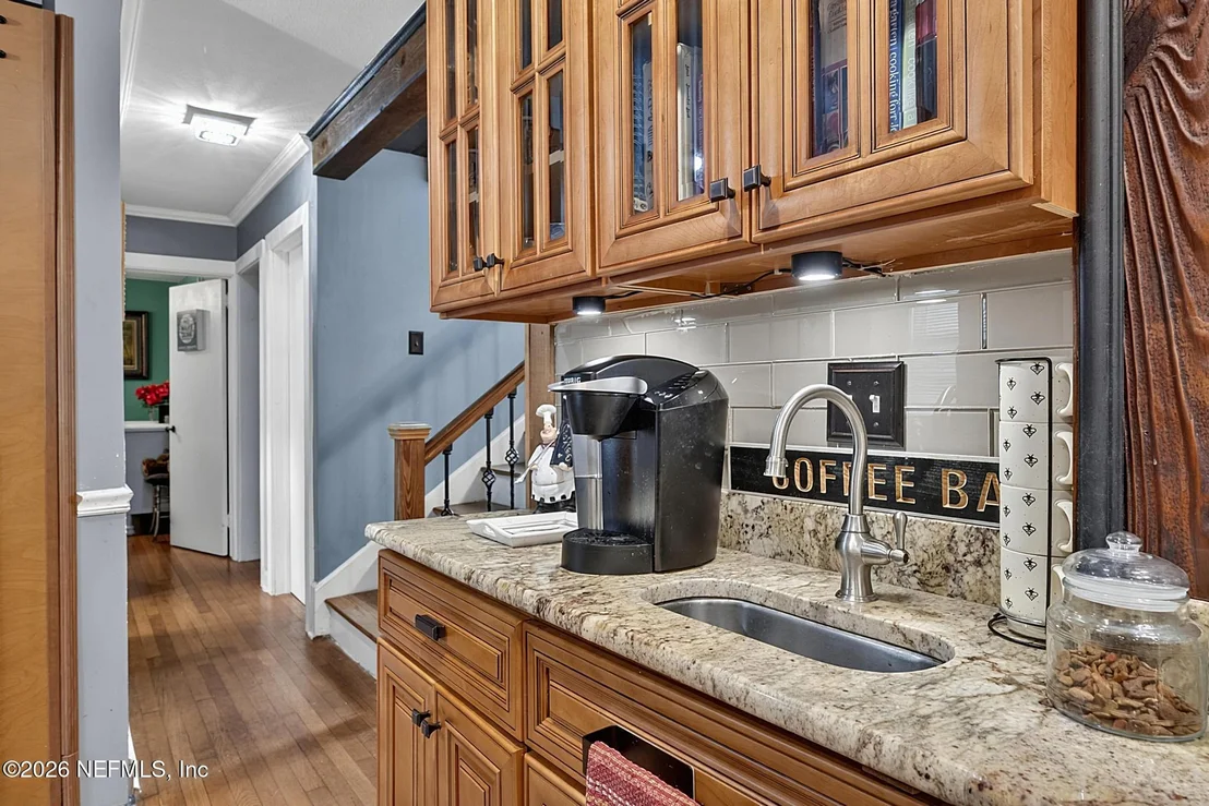 Photo of 1375 CEDAR BAY Road