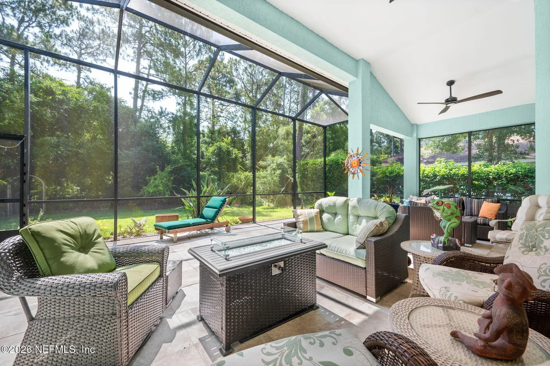 Photo of 132 BOTTLEBRUSH Drive
