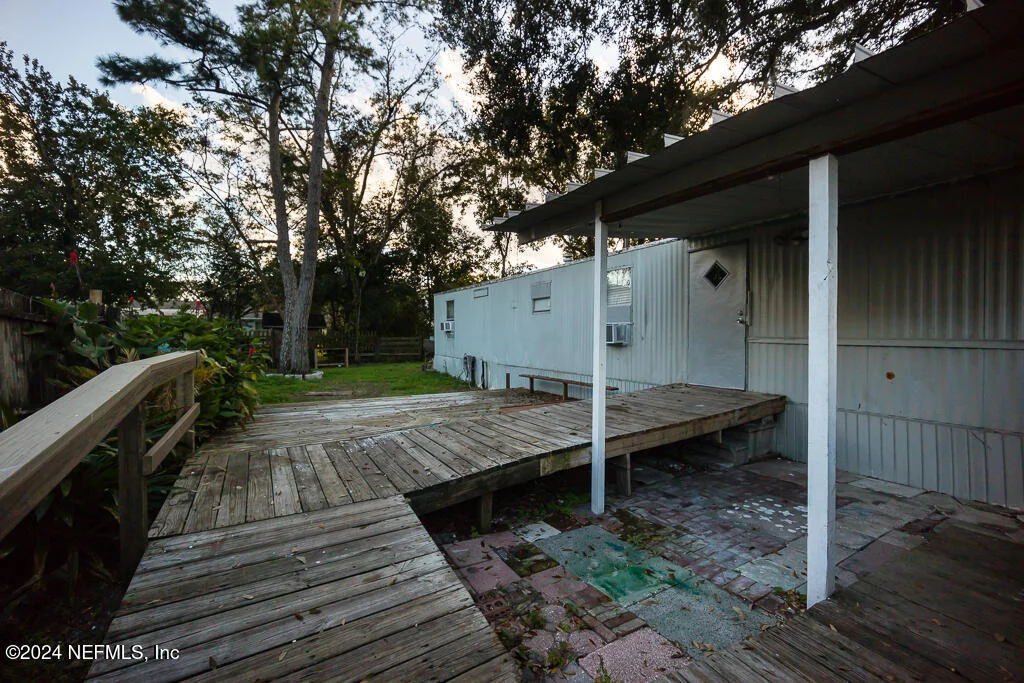 Photo of 9008 DANDY Avenue