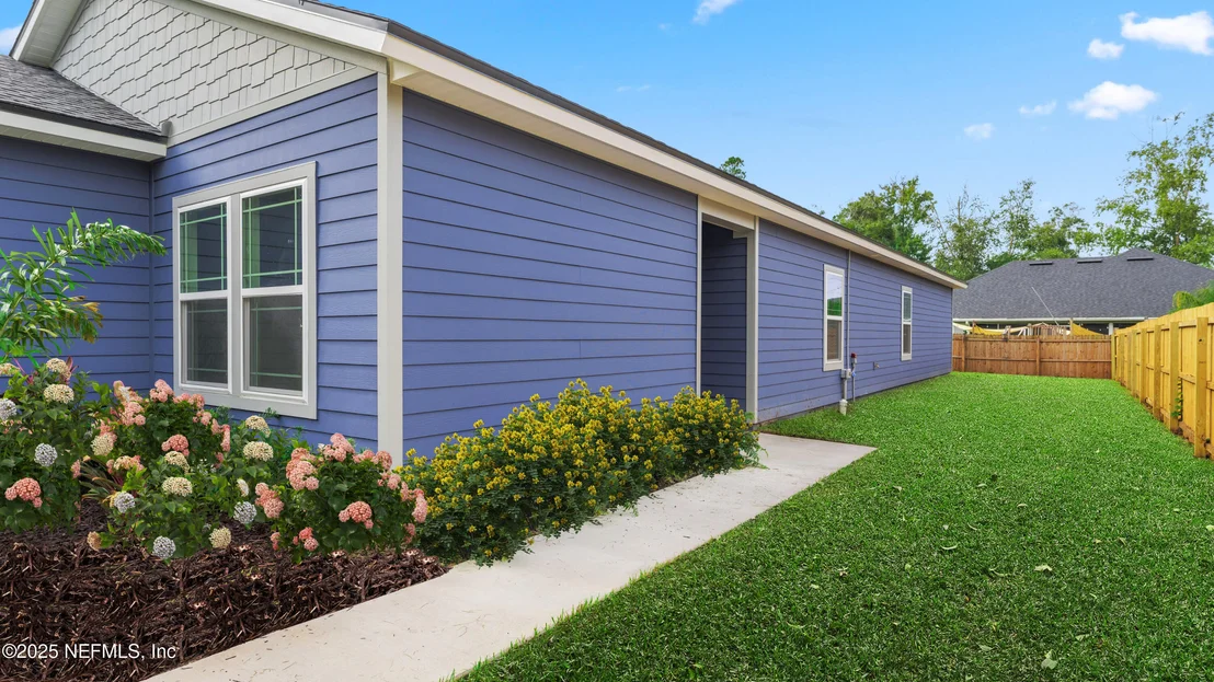 Photo of 1008 CLAY Street