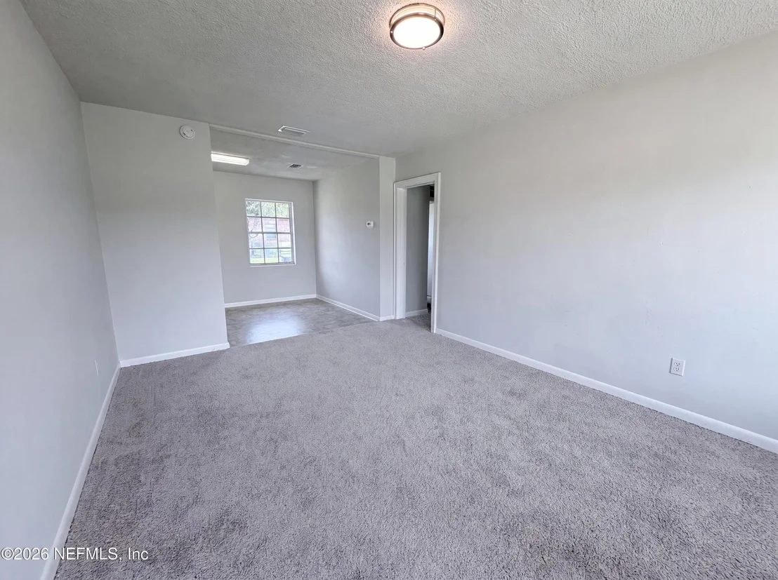 Photo of 3201 WEAVER Road