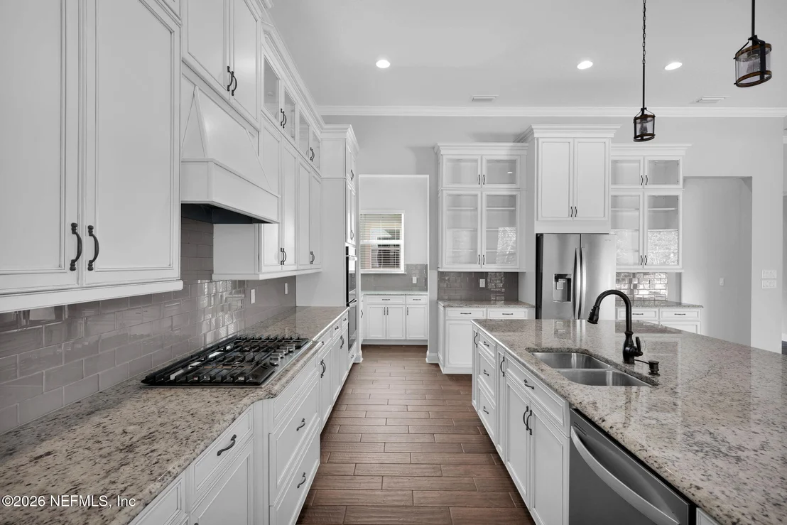 Photo of 62 BROADLEAF Lane