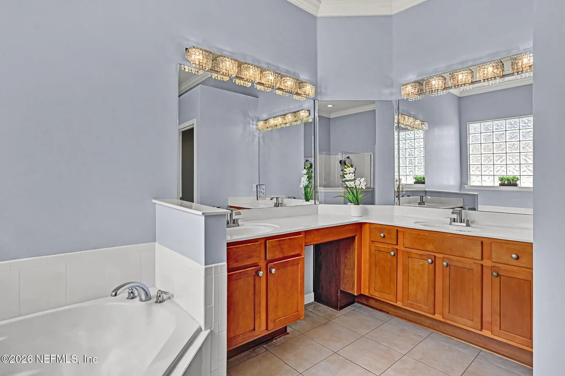 Photo of 14042 DEVAN LEE Drive N