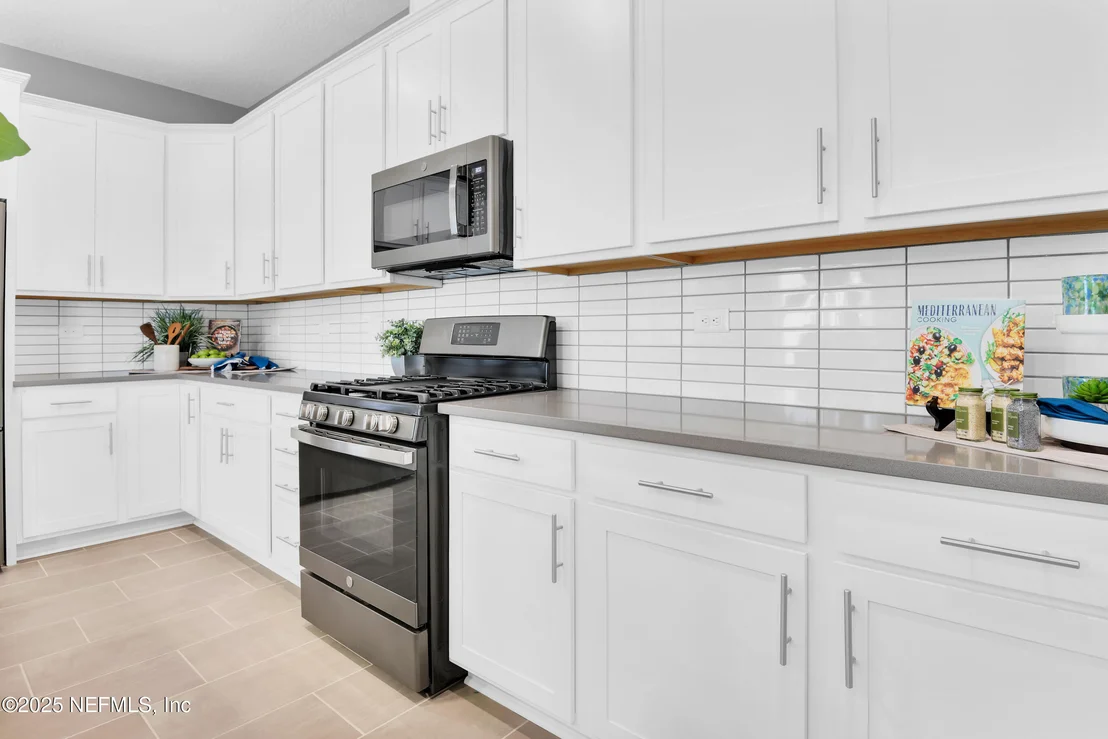 Photo of 338 WRENSONG Place