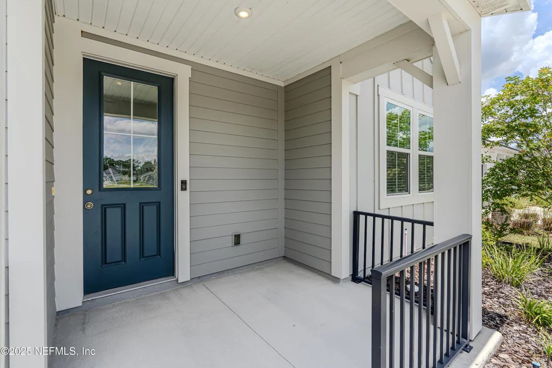Photo of 575 BUTTONWOOD Loop