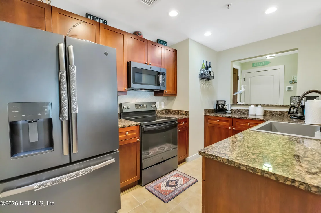 Photo of Unit 103 at 955 REGISTRY Boulevard