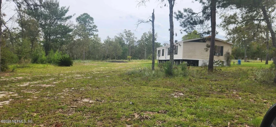 Photo of 7850 RANCHETTE Road