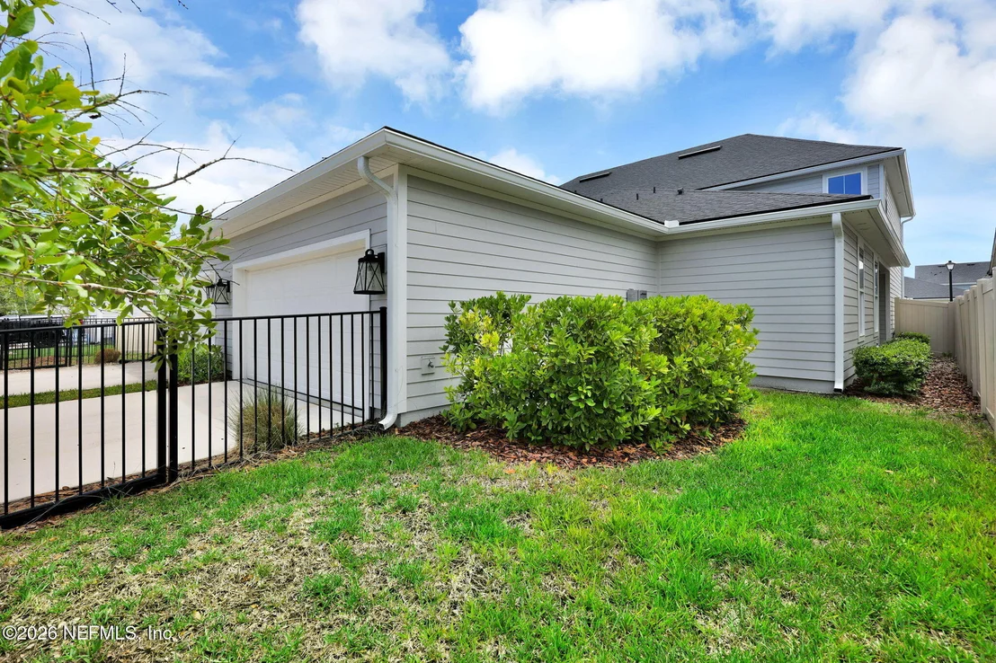 Photo of 108 CABANA Drive