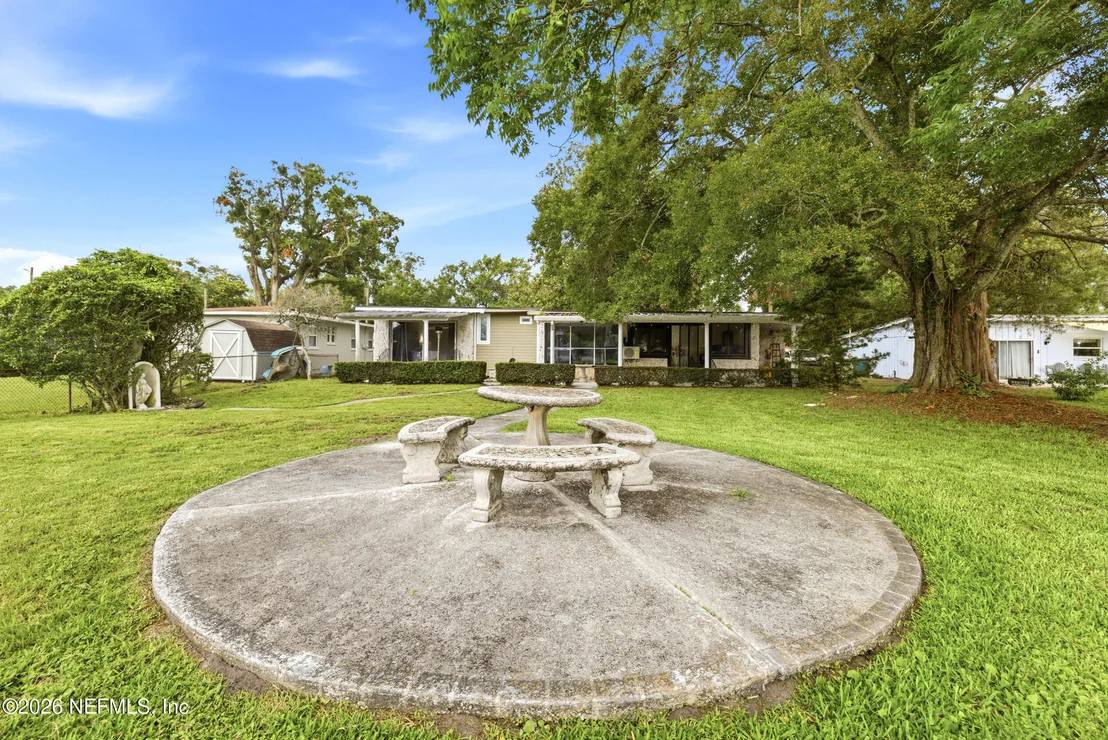 Photo of 7484 SPINOLA Road
