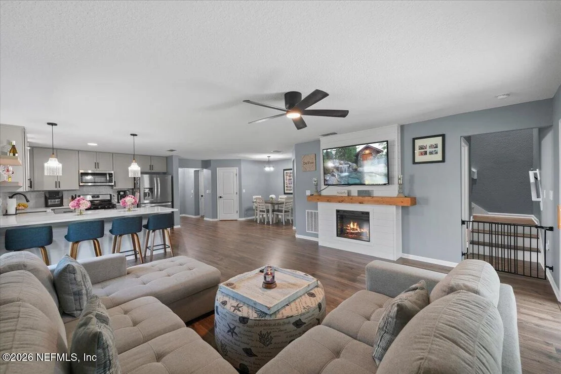 Photo of 158 BIRDFIELD Court