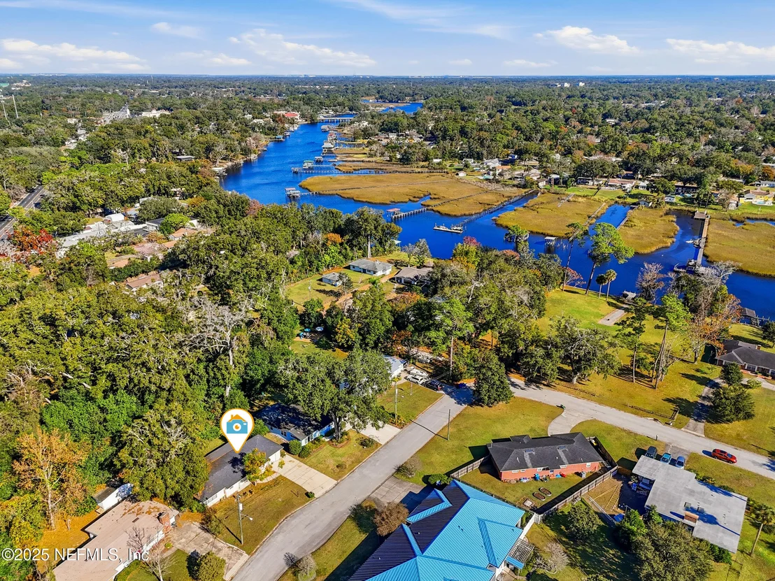 Photo of 2324 BUTTONWOOD Drive