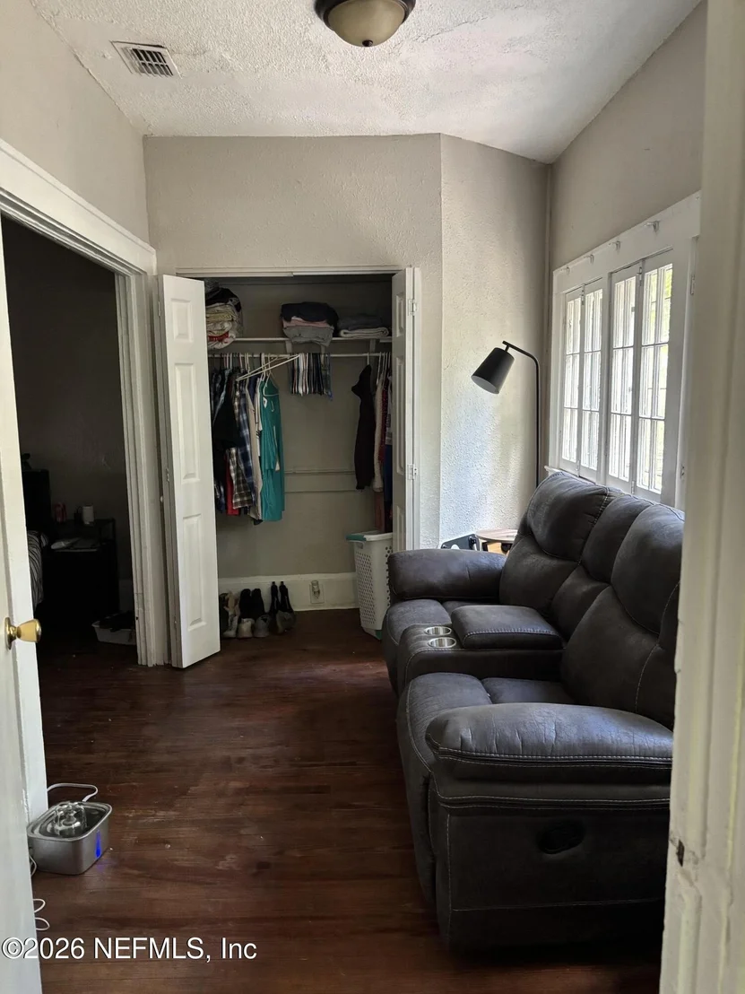 Photo of 340 BIRCH Street