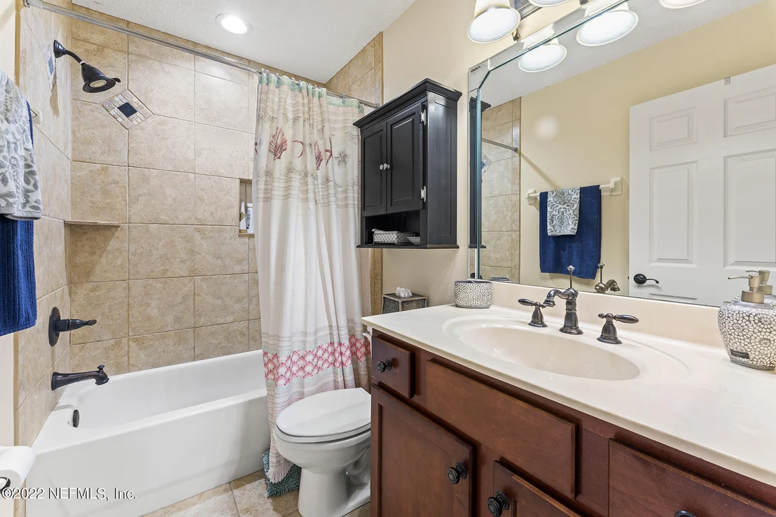 Photo of 8289 COLEE COVE Road