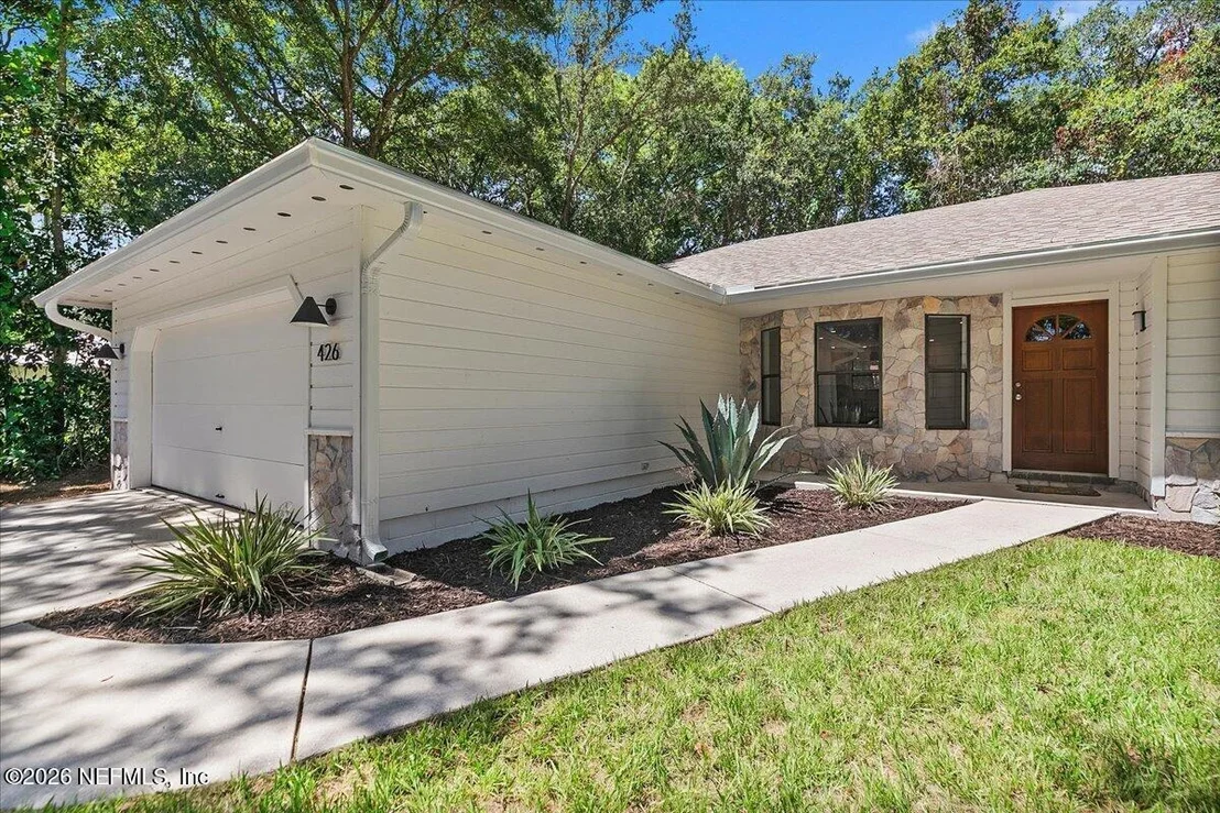 Photo of 426 JASMINE Road