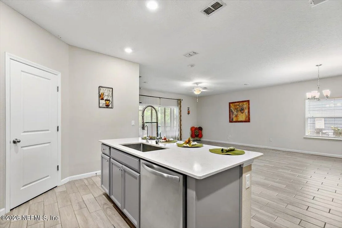 Photo of 1775 AMBERLY Drive