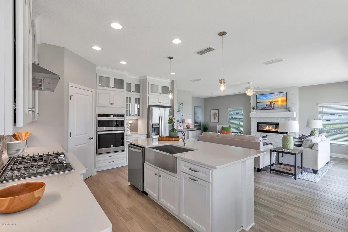 Photo of 266 HOLLY FOREST Drive