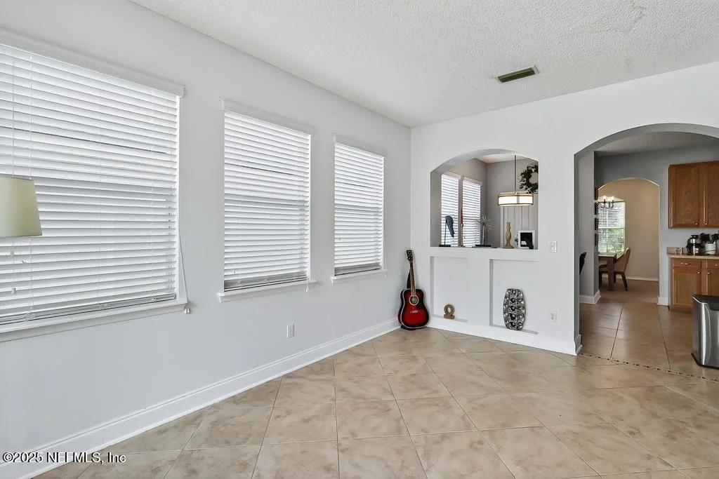 Photo of 12418 TROPIC Drive