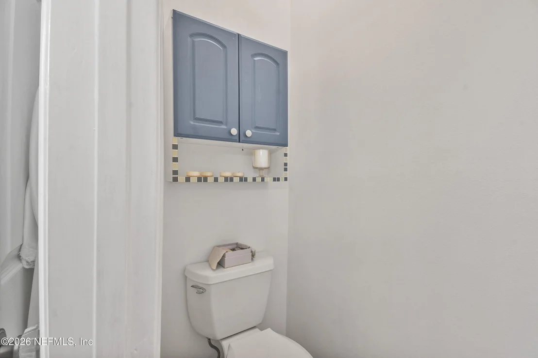 Photo of 561 BOXWOOD Place
