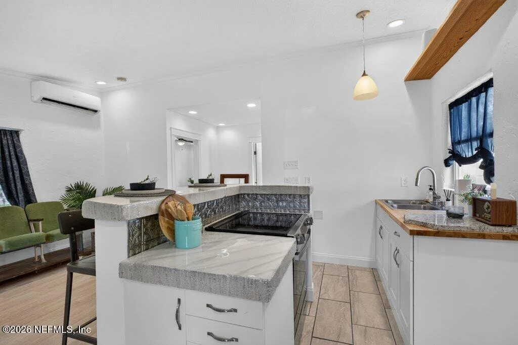 Photo of 4186 RUBY Drive E