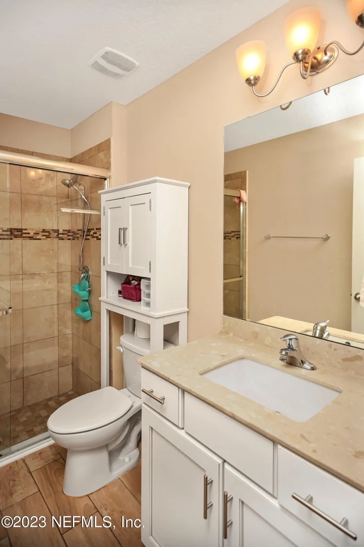 Photo of 140 CEDARSTONE Way
