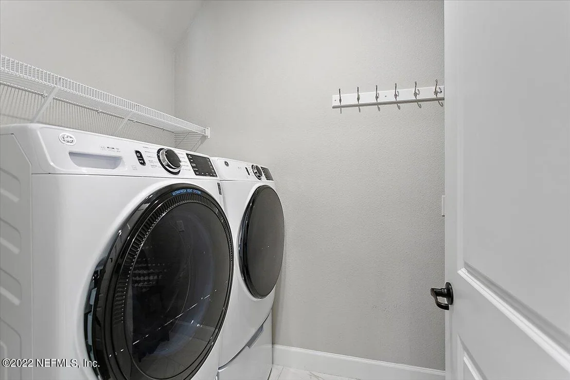Photo of 211 ORCHARD Lane