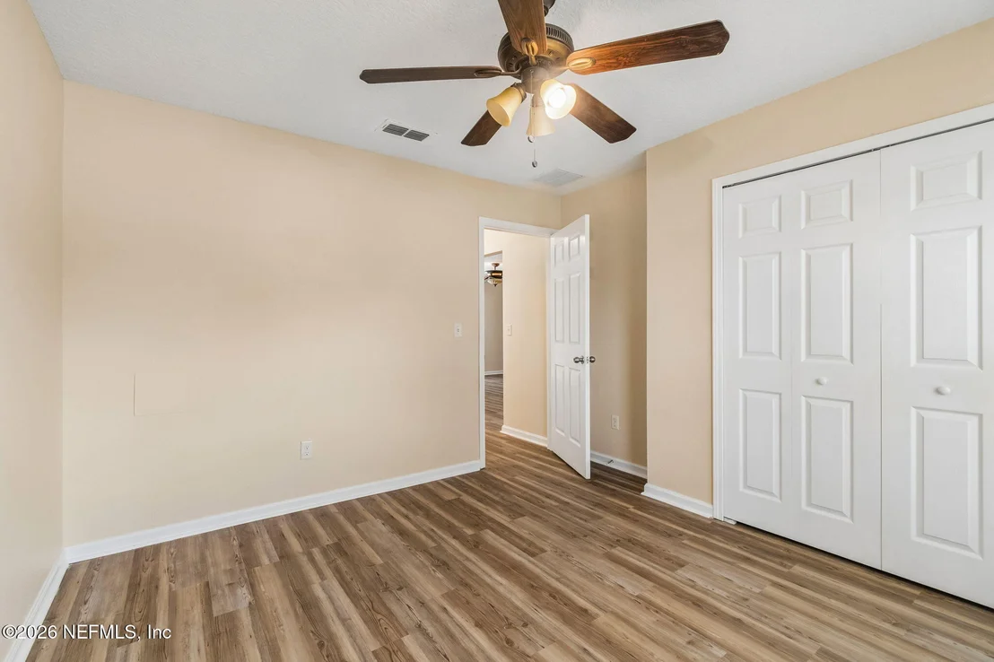 Photo of 73 S TWIN MAPLE Road