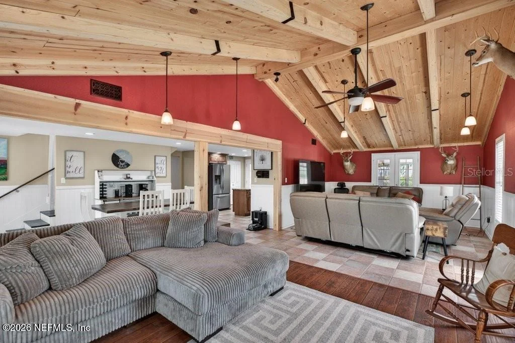 Photo of 121 DAREN Drive