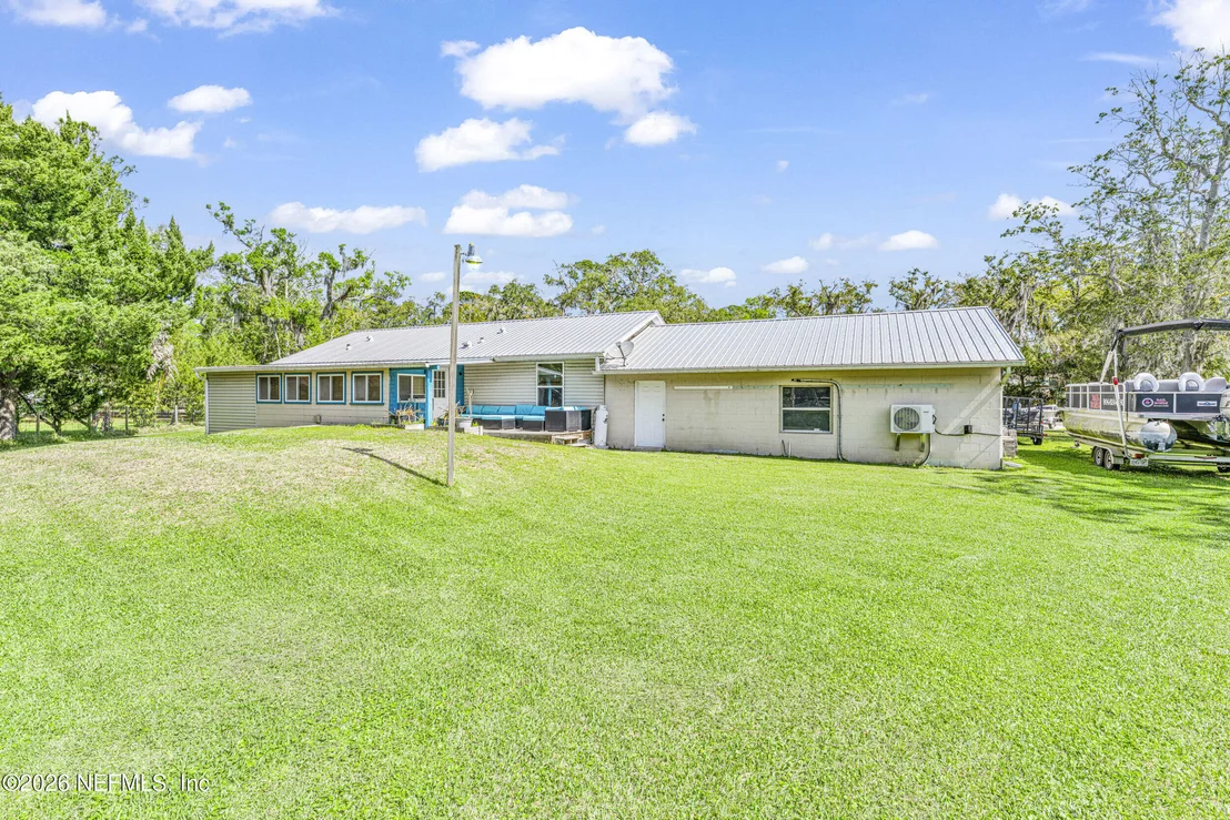 Photo of 524 HORSESHOE Road