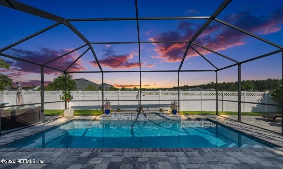 Photo of 18 TARBERT Lane
