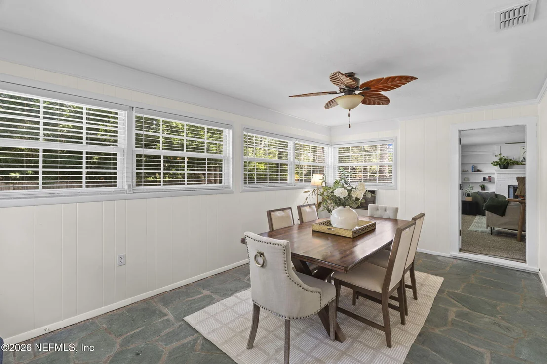 Photo of 3333 PICADILLY Lane