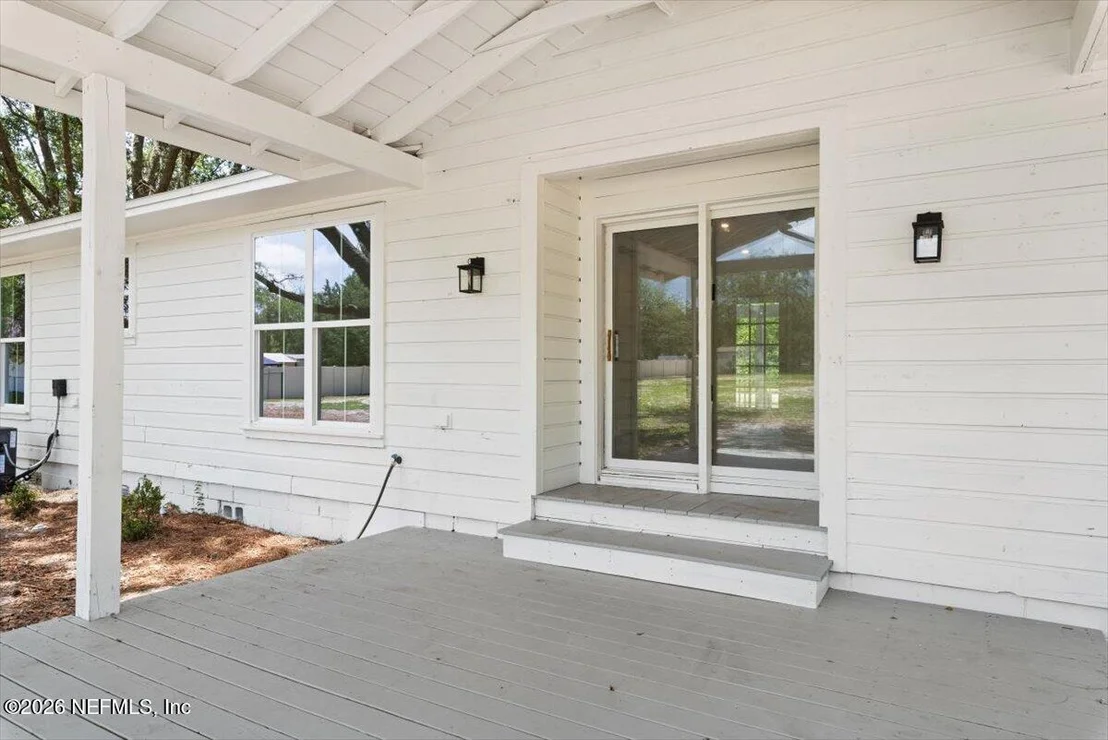 Photo of 85142 CREWS Road