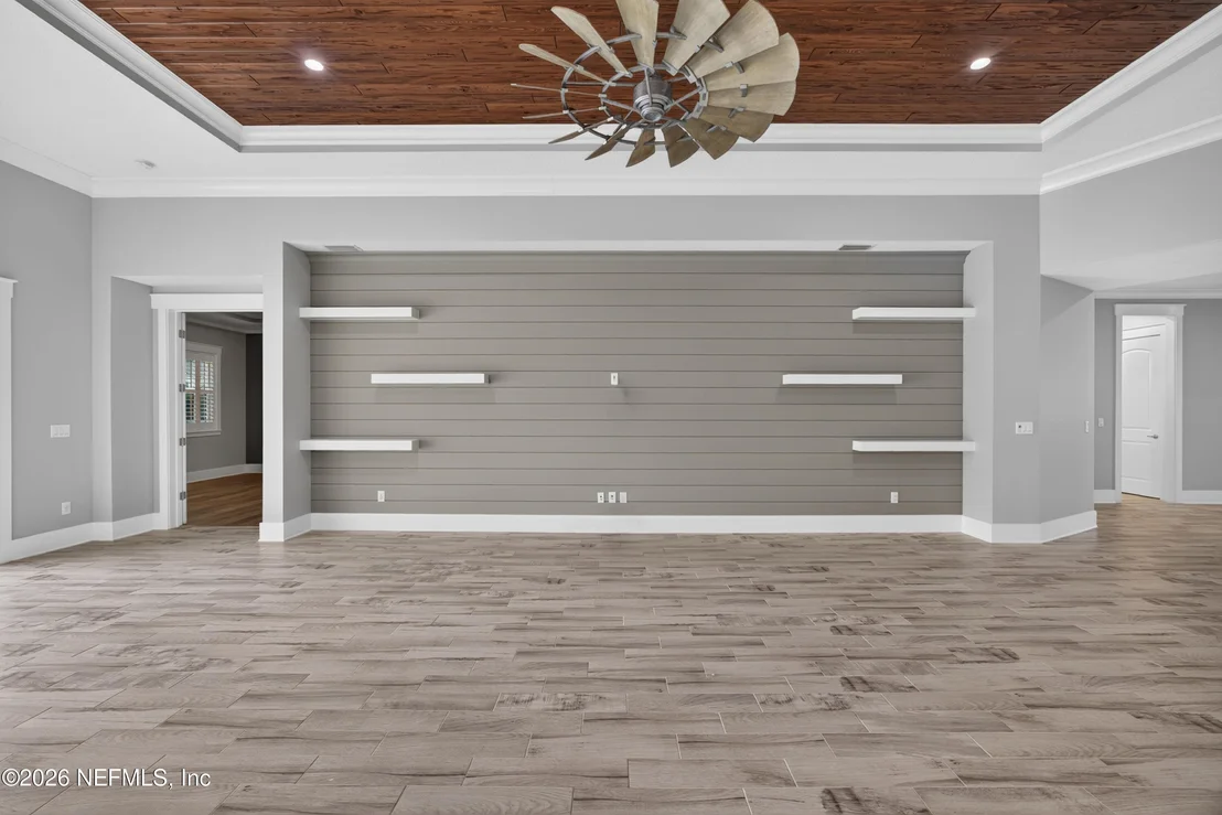 Photo of 186 FRESHWATER Drive