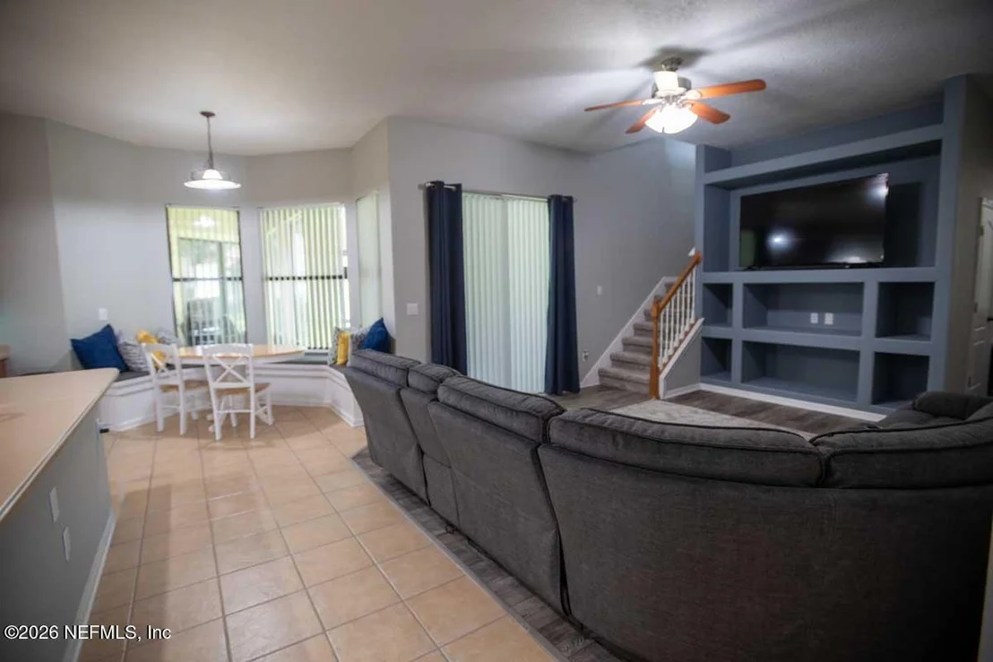 Photo of 1876 OAKCHIME Drive