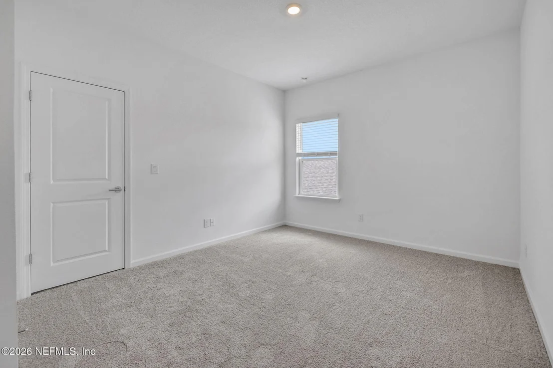 Photo of 565 FARMFIELD Drive