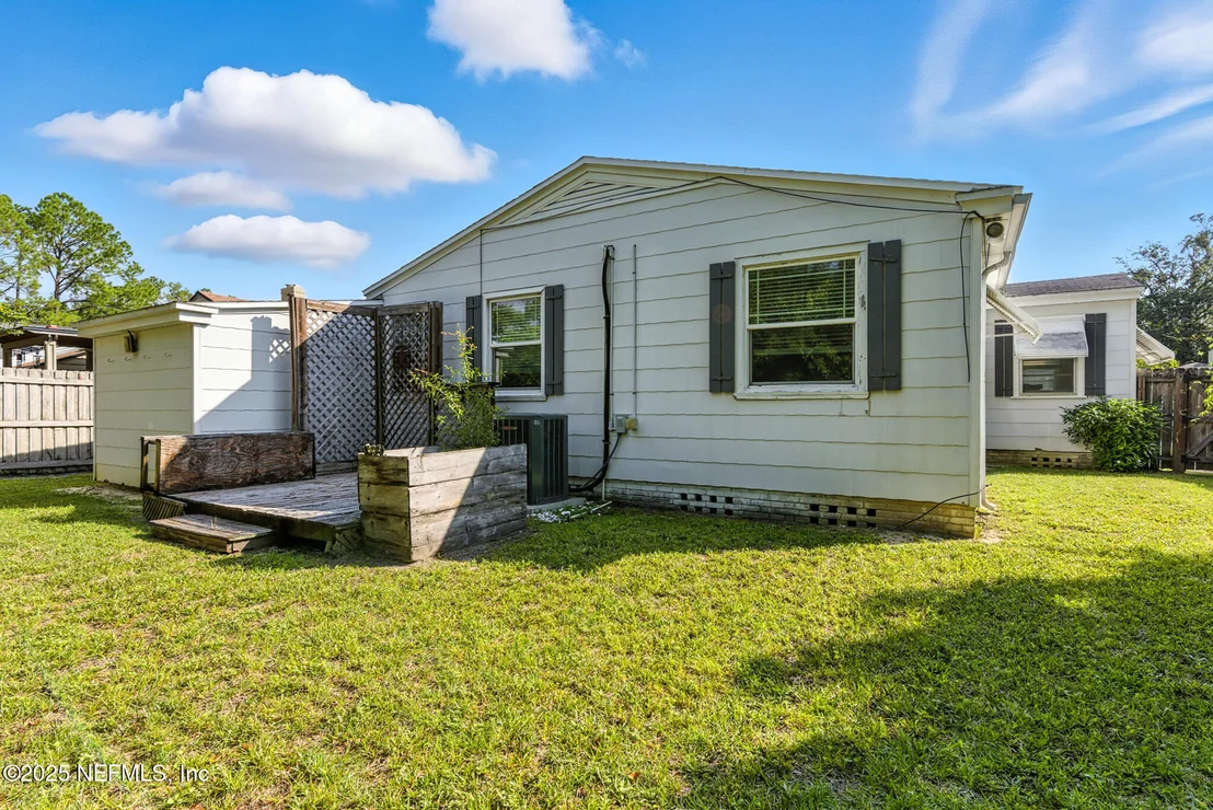 Photo of 1518 PARRISH Place
