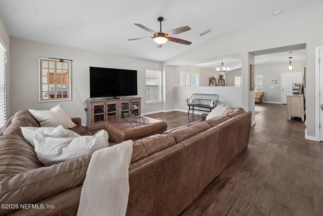Photo of 76097 TIDEVIEW Lane