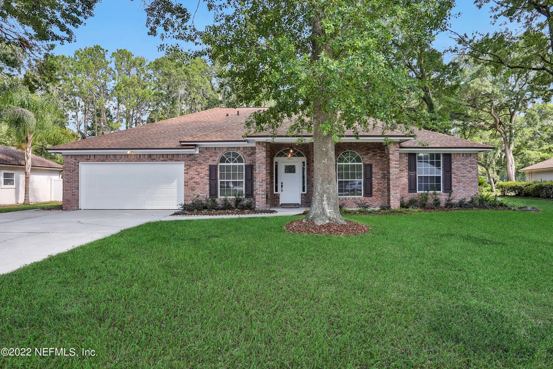 Photo of 1031 LARKSPUR Loop