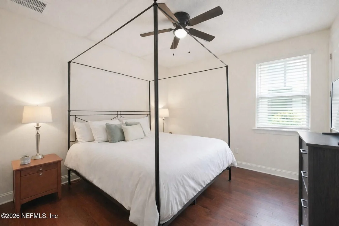 Photo of 524 SEBASTIAN Square