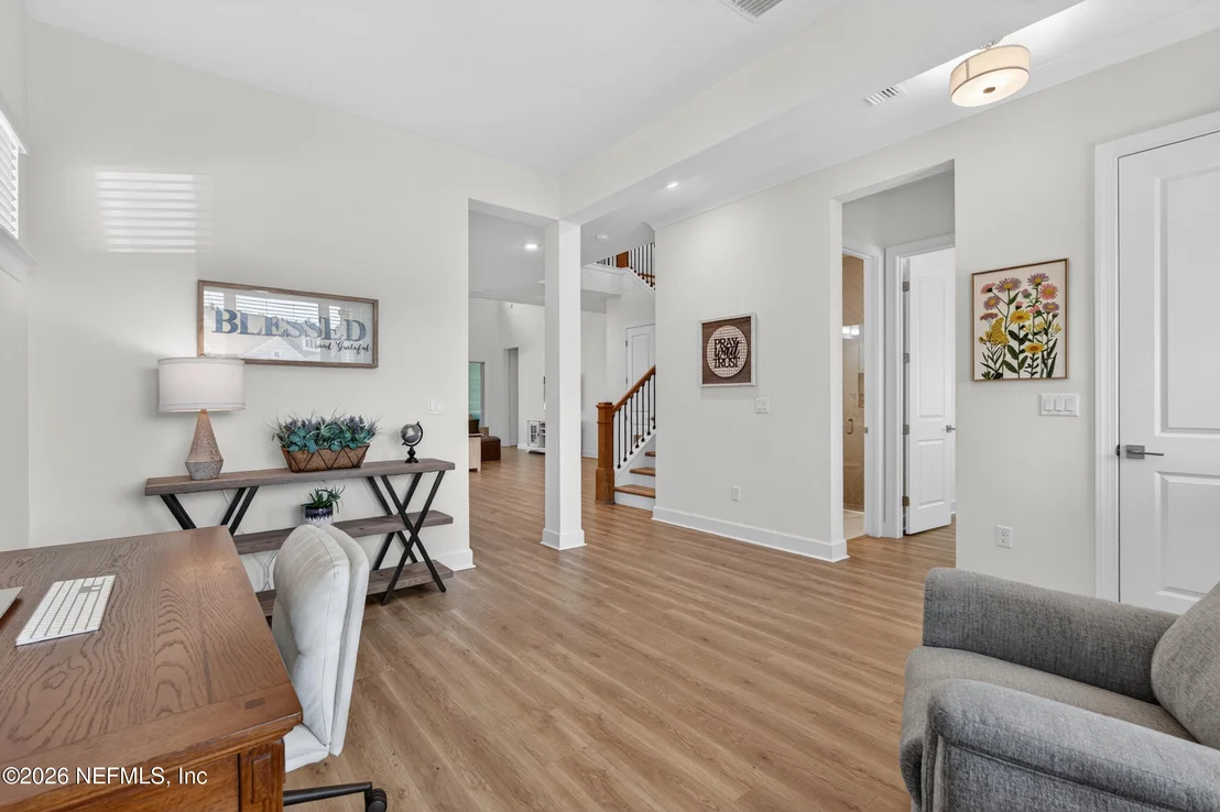 Photo of 164 OLD HALE Way