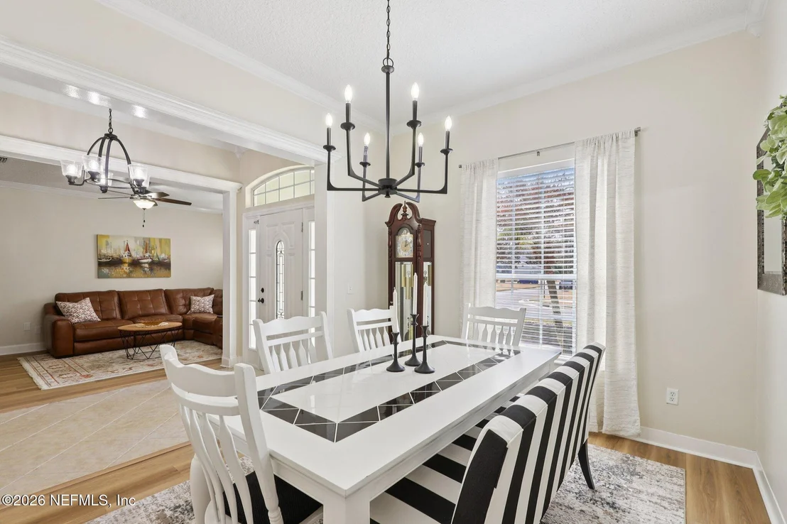 Photo of 2430 TALL CEDARS Road