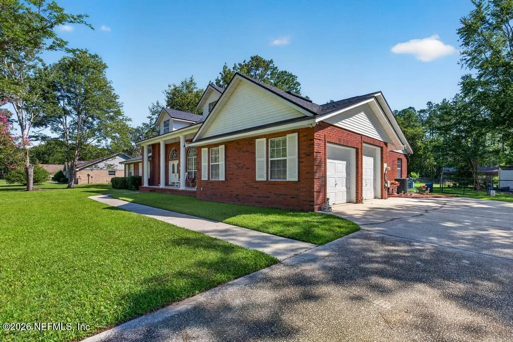 Photo of 55398 DEER RUN Road
