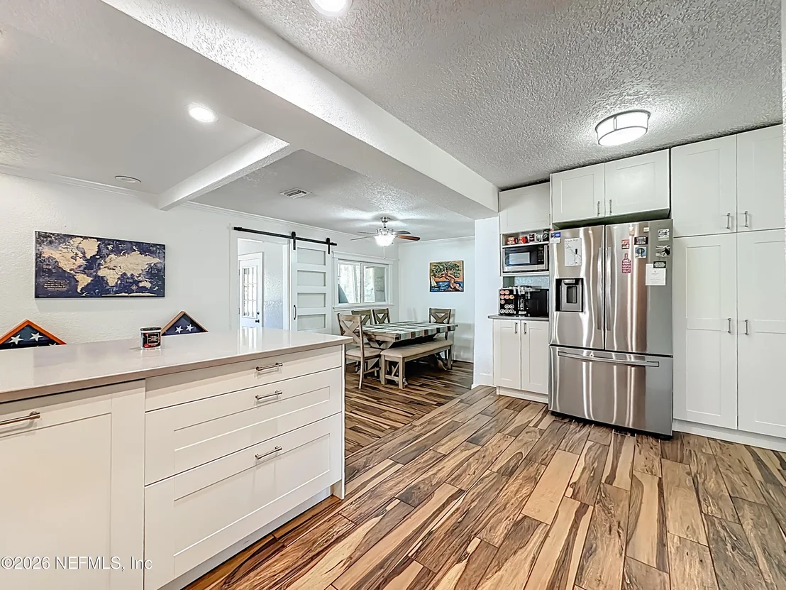 Photo of 18 SOLANO Avenue