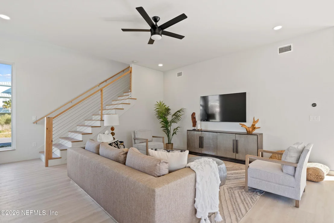 Photo of 28 FLAGLER Drive