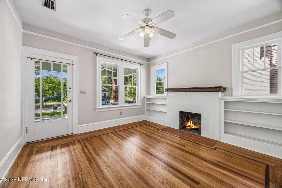 Photo of 2157 ERNEST Street