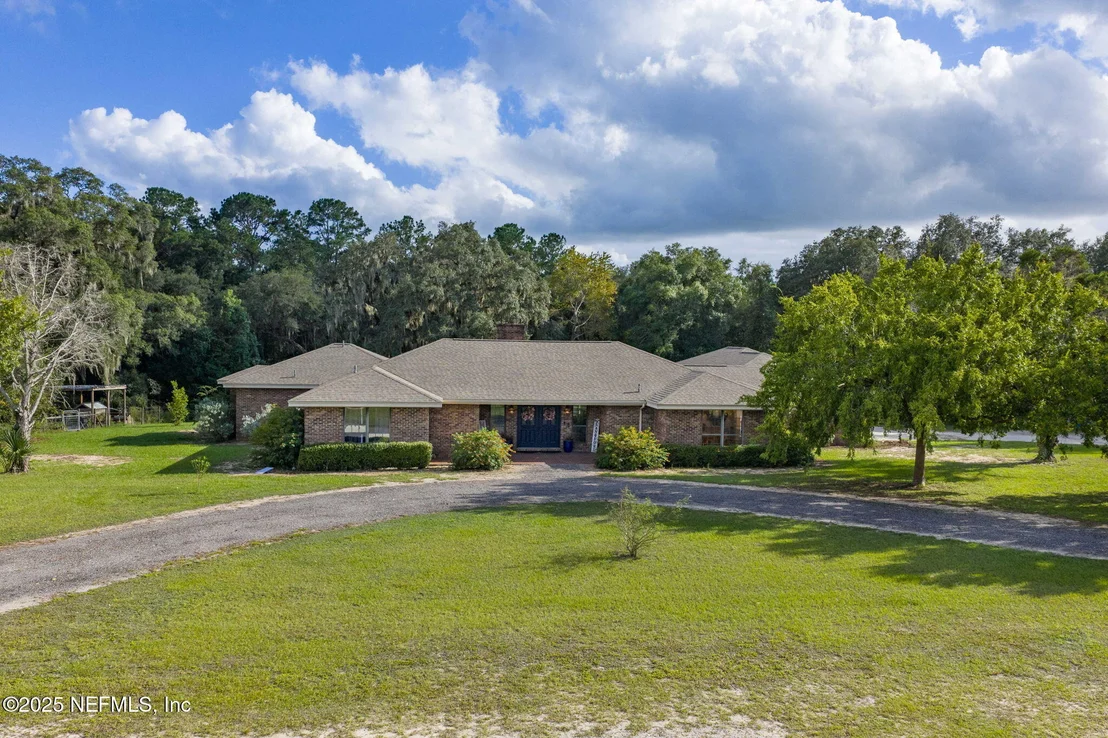 Photo of 105 DAIRY Road