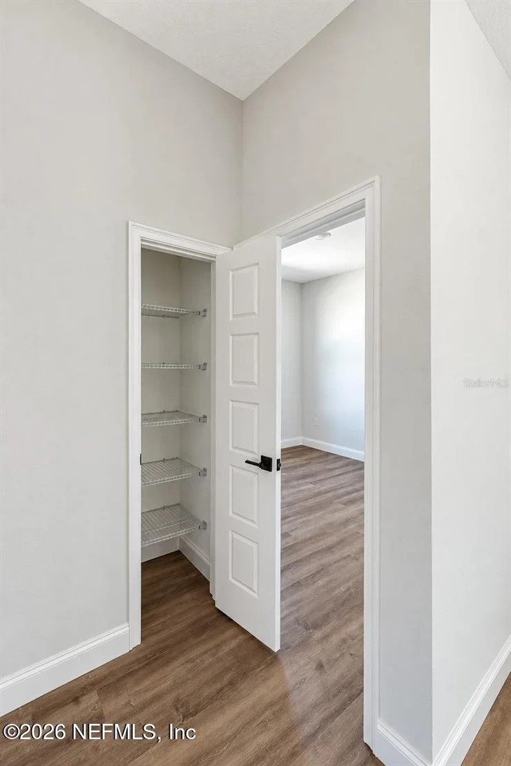 Photo of 6 BRONSON Lane