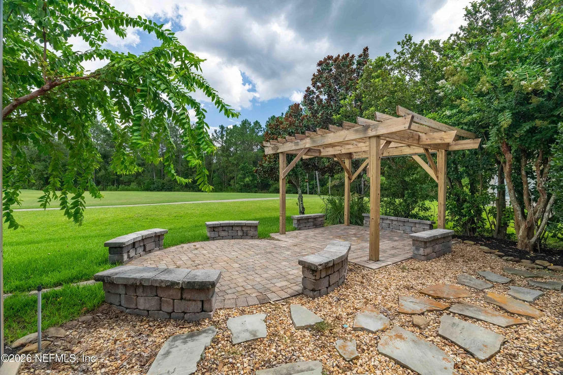 Photo of 1427 EAGLE CROSSING Drive